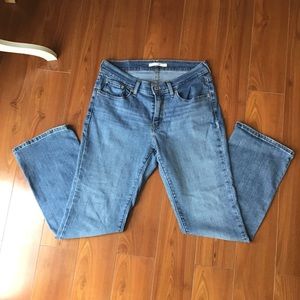 Levi’s curvy bootcut denim jeans size 30 medium wash